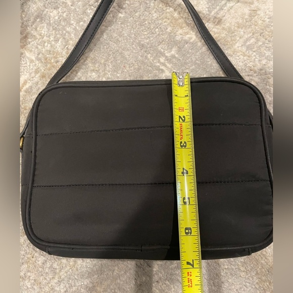 Banana Republic Black Crossbody Purse Handbag Bag Wallet Card Slots Minimalist - Picture 12 of 15